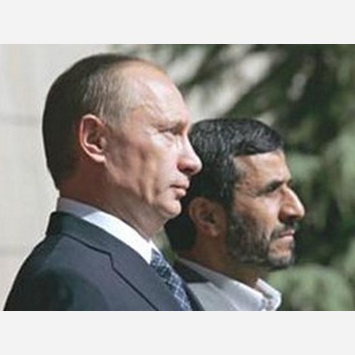 Putin: İran’ın Barışçıl Nükleer Çalışmalarını Destekliyoruz